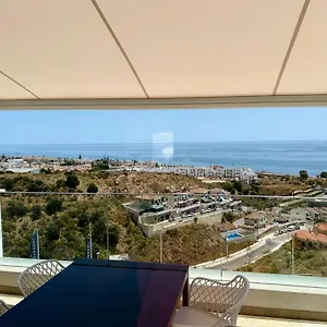  Appartement Heerlijk Penthouse, Dakterras Met Prachtig Zeezicht, Kingsize Bed, Zwembad, 700m